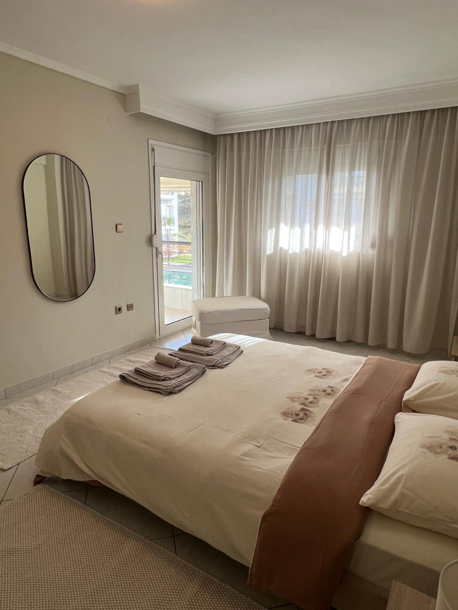 Parma'S Pool Apartment Peraía Zewnętrze zdjęcie